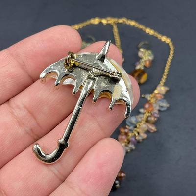 -150- COSTUME JEWELRY | Fun Assorted Fall Jewelry Pieces