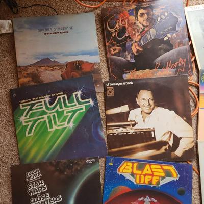 lot of 16 Record Albums Star Wars, Buddy Holly Story Kris Kristofferson Chicago Urban Cowboy & more