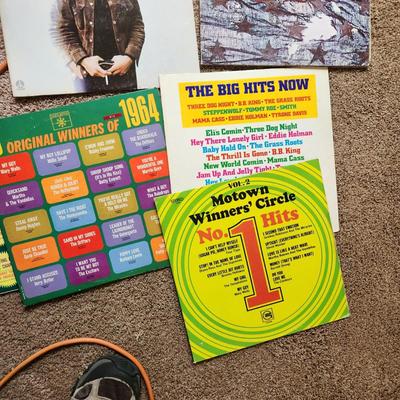 lot of 16 Record Albums Star Wars, Buddy Holly Story Kris Kristofferson Chicago Urban Cowboy & more