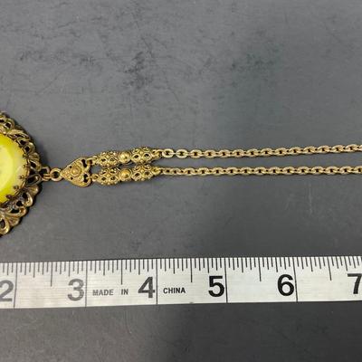 -155- COSTUME JEWELRY | Statement Pendant Flower Necklaces
