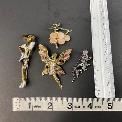 -158- PINS | Assorted Fancy Lady Brooches