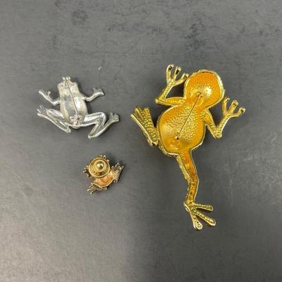 -162- PINS | Assorted Frog Brooches