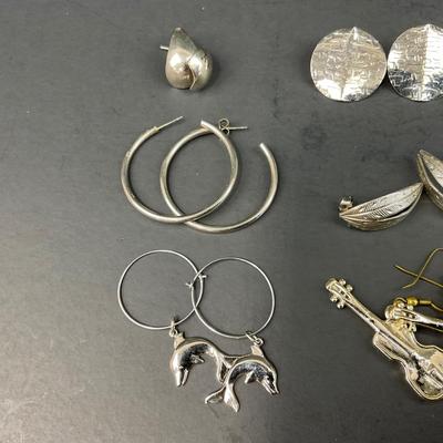 -174- COSTUME JEWELRY | Assorted Miscellaneous Earrings
