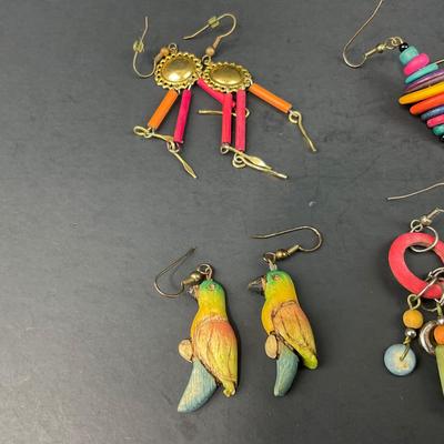 -179- COSTUME JEWELRY | Assorted Miscellaneous Earrings
