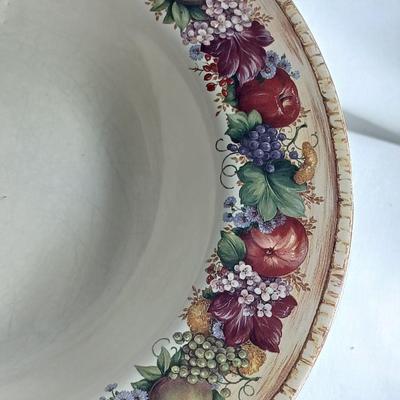 CIC Pamela Gladding dinnerware set - place setting for 8