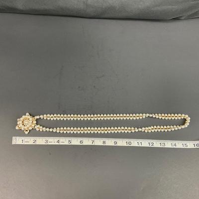 -191- COSTUME JEWELRY | Pearl Like Doupe Pieces