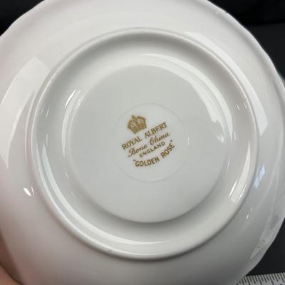 -193- COLLECTIBLE | Mismatched Set Of Cups & Saucers