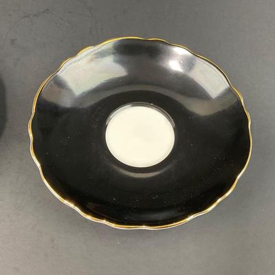 -194- COLLECTIBLE | Mismatched Set Of Cups & Saucers