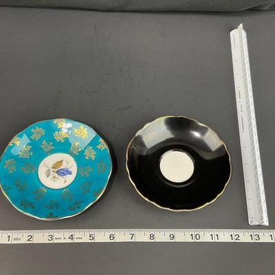 -194- COLLECTIBLE | Mismatched Set Of Cups & Saucers
