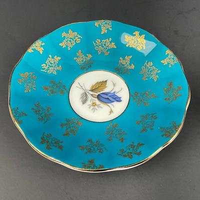-194- COLLECTIBLE | Mismatched Set Of Cups & Saucers