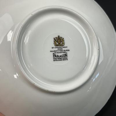 -195- COLLECTIBLE | Mismatched Set Of Cups & Saucers