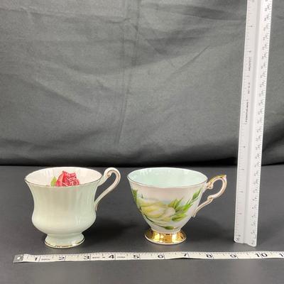 -195- COLLECTIBLE | Mismatched Set Of Cups & Saucers
