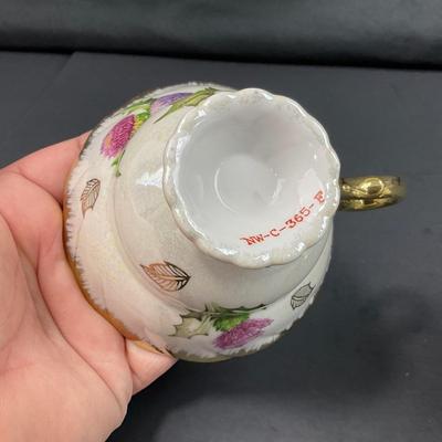 -196- COLLECTIBLE | Mismatched Set Of Cups & Saucers