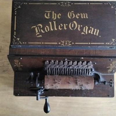 The Gem Roller Organ Made in 1923 (Stamped)