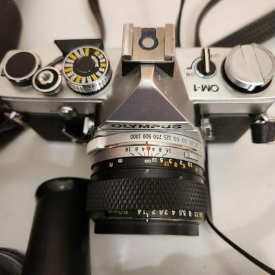 Vintage Olympus OM-1 SLR Camera w Lens Flash Winder