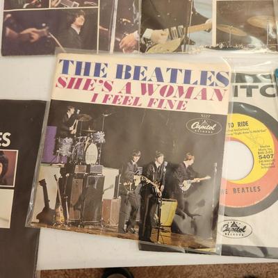 Lot of 27 Records 45 RPM The Beatles, Paul McCartney