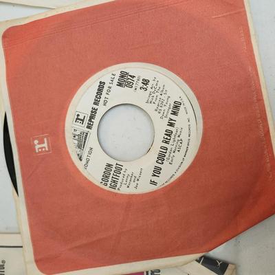 Large lot Vinyl Records 45 RPM Yardbirds Lightfoot Dave Clark Five Beach Boys
