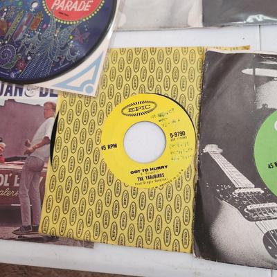 Large lot Vinyl Records 45 RPM Yardbirds Lightfoot Dave Clark Five Beach Boys