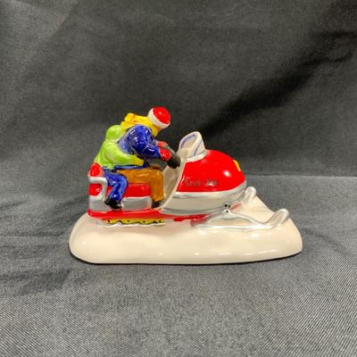 Lot 21 | Sno-Jet SnowMobile
