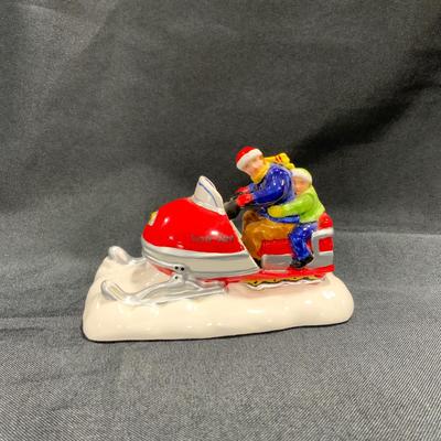 Lot 21 | Sno-Jet SnowMobile