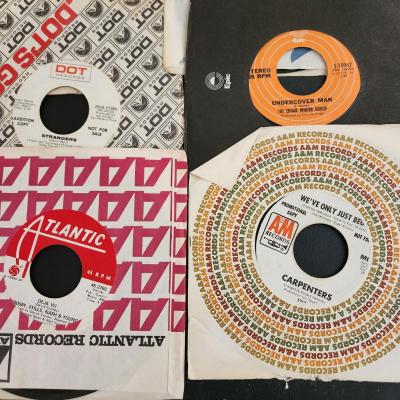Another Large Lot of Vinyl Records 45 RPM Edgar Winter Carpenters, CSNY , Barbarians , 5th Dimensions & More See pic