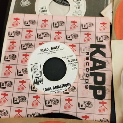 Another Large Lot of Vinyl Records 45 RPM Edgar Winter Carpenters, CSNY , Barbarians , 5th Dimensions & More See pic