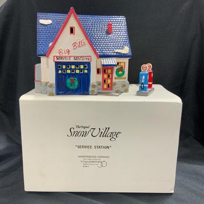 Lot 22 | Service Station - 1989