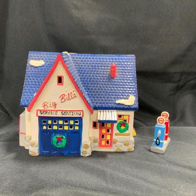 Lot 22 | Service Station - 1989