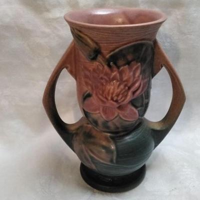 1943 Roseville Pottery 74-7 Water Lily
