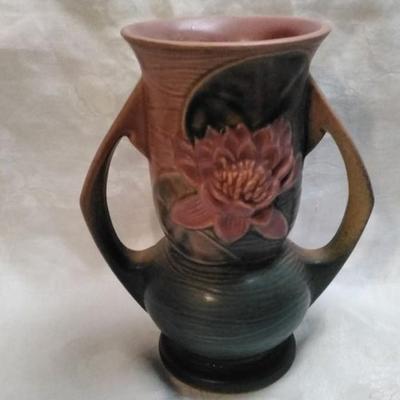 1943 Roseville Pottery 74-7 Water Lily