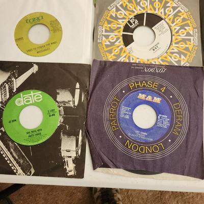 Lot of Vinyl Records 45 RPM Records Happenings Sonny & Cher Zombies Uncle Jack Mocedades