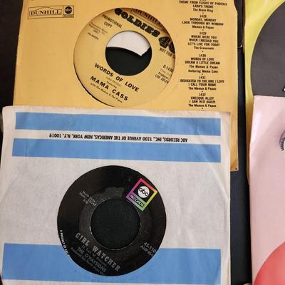 Lot of Vinyl Records 45 RPM Rolling Stones Mama Cass CCR Animals James Taylor Argent Eagles