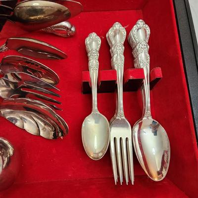 1847 Rogers Brothers Flatware Service for 8 missing 1 salad fork