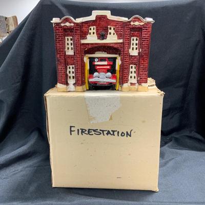 Lot 36 | Department 56 | Fire Station - 1984