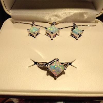 Fiery Opal Set (Necklace, Earrings and Ring)