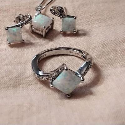Fiery Opal Set (Necklace, Earrings and Ring)