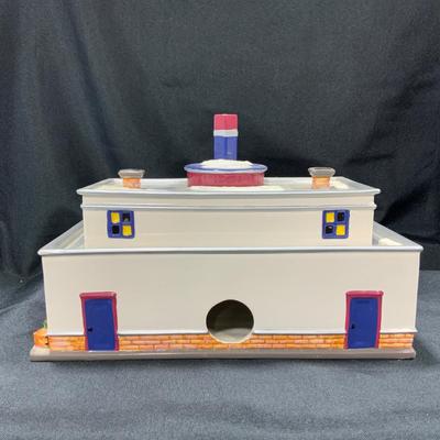Lot 44 | Reindeer Bus Depot
