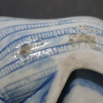 ANIQUE BLUE & WHITE PORCELAIN WASHINGTON SOUVENIR COIN TRAY FEATURING "PUNCH " ENGLISH STYLE CHARACTER