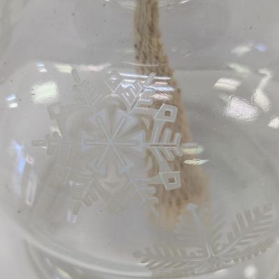 `Vintage Farm Lamp Lights Clear Glass With Snowflakes