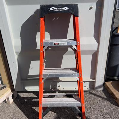 Werner Professional 4 foot Orange