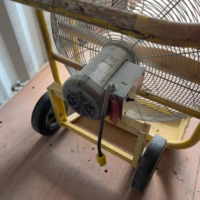Tempest 30" 1.5 Horse Power Fan 