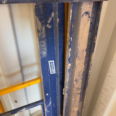 Lewisville, Work Area Railing