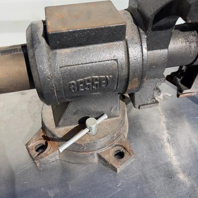 Bessey 5" Bench VICE