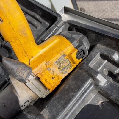 Dewalt 1/2" Impact Wrench w/ Hard Case