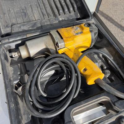 Dewalt 1/2" Impact Wrench w/ Hard Case