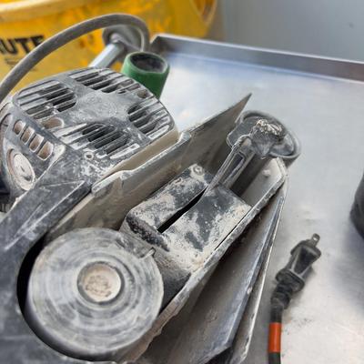 Palm and Belt Sander 