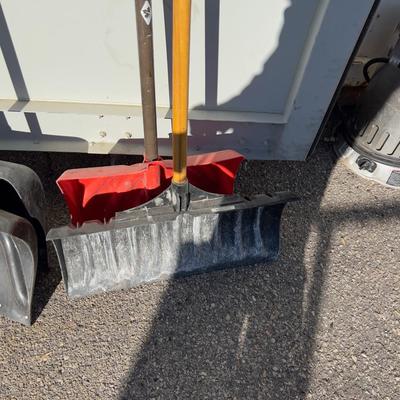 (4) Snow Shovels 