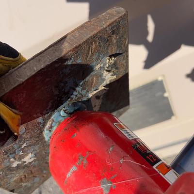 4 Hydraulic Jacks with Plates 