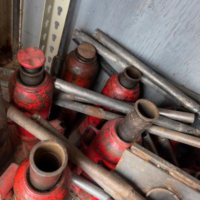 The Rest of the BOTTLE Jacks! 