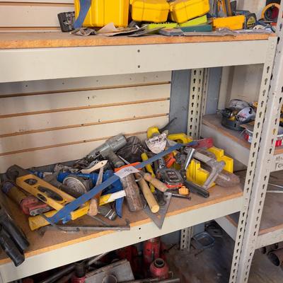 2 metal Shelves 